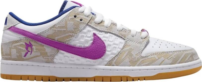 Nike SB Dunk Low Rayssa Leal Limited Edition Sneakers