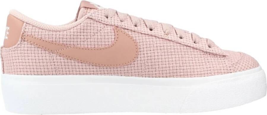 Nike Blazer Low Platform Sneakers Pink Dames