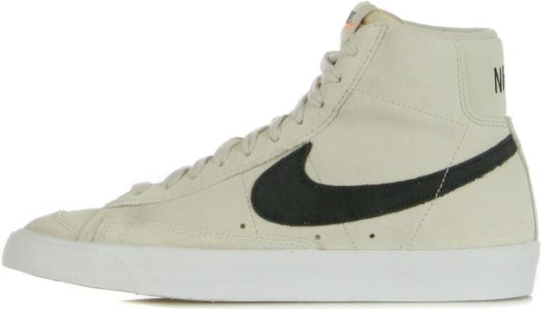 Nike Blazer Mid 77 Suede Hoge Sneaker Beige Heren