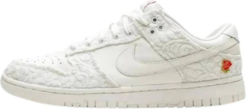 Nike Bloemrijke Dunk Low Sneakers White