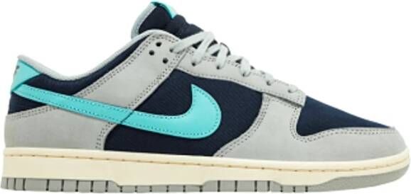 Nike Stijlvolle Sneakers voor Mannen en Vrouwen