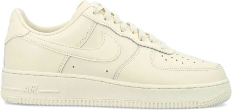 Nike Frisse Air Force 1 07 Beige Dames