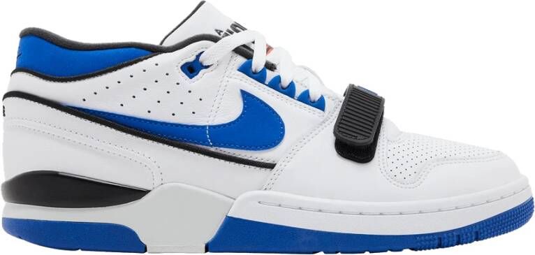 Nike Game Royal Sneakers Stijl Comfortabel Modern