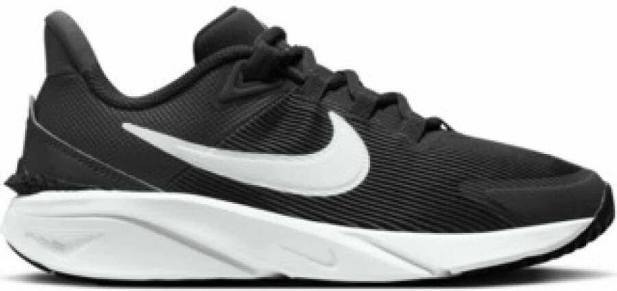 Nike Jongens Sportschoenen in Natuur