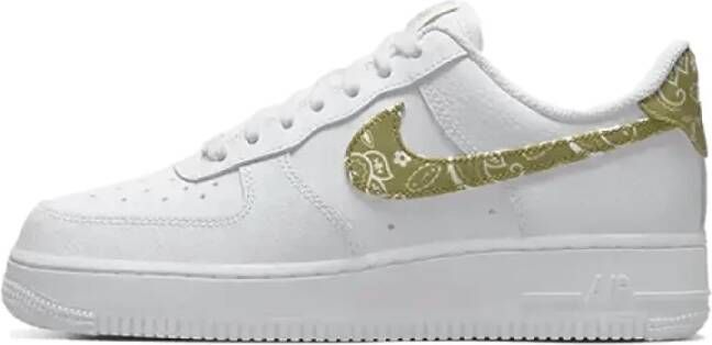 Nike Lage Witte Barely Sneakers