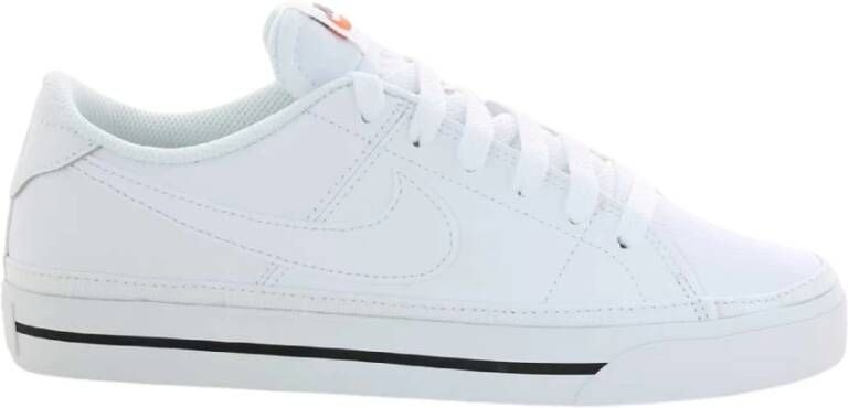 Nike "Legacy Court Sneakers" Wit Dames