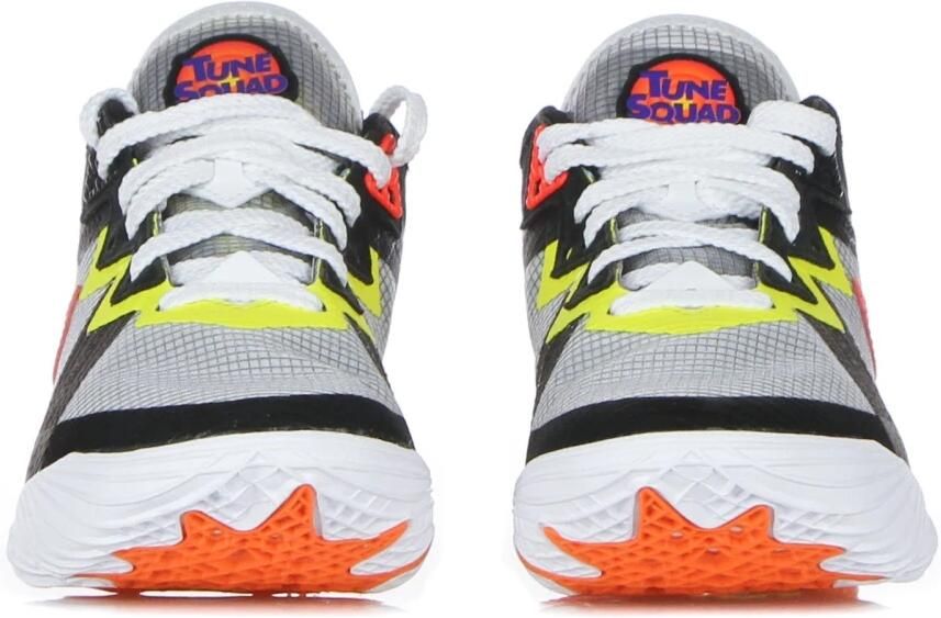 Nike Lebron Xviii Low Basketbalschoen