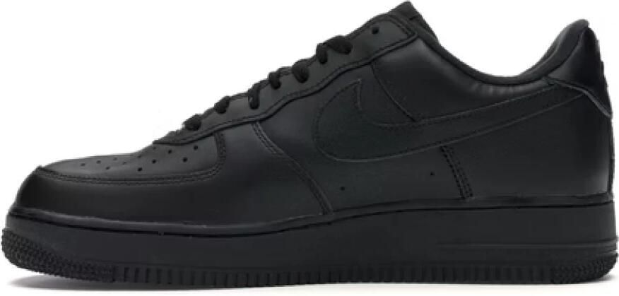 Nike Low Top Sneakers