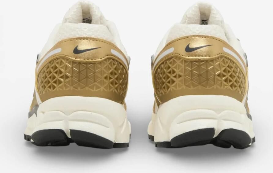 Nike Lage Sneakers Zoom Vomero 5 Metallic Gold ( 's) - Foto 2