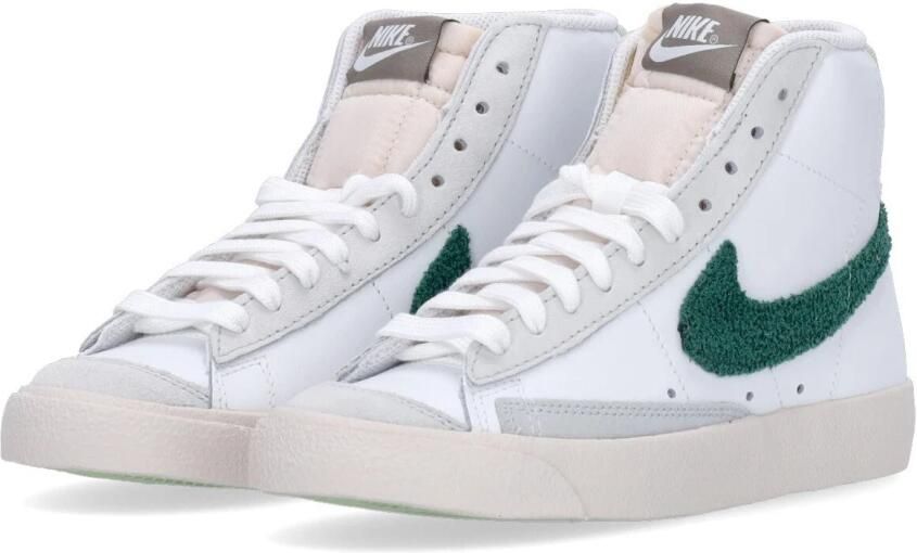Nike Vintage Blazer Mid High Sneaker