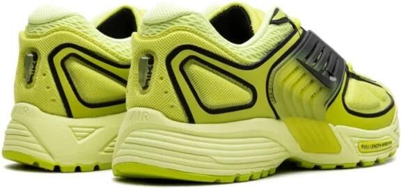 Nike Wave Sneakers Lemon Twist Zwart Cyber