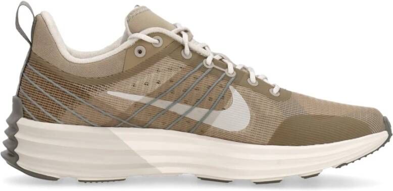 Nike Reflecterende lage sneaker in khaki