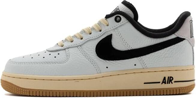 Nike Retro Style Air Force 1 Sneakers