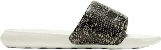 Nike Victori One Slipper met print voor dames Desert Sand Summit White Black Dames
