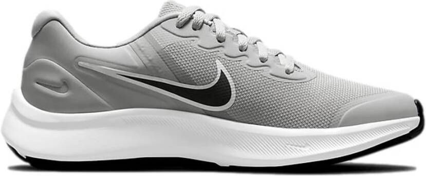 Nike Star Runner Sneakers voor Actieve levensstijl Grijs