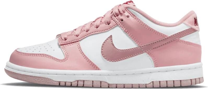 Nike Stijlvolle leren sneakers voor vrouwen Roze Dames