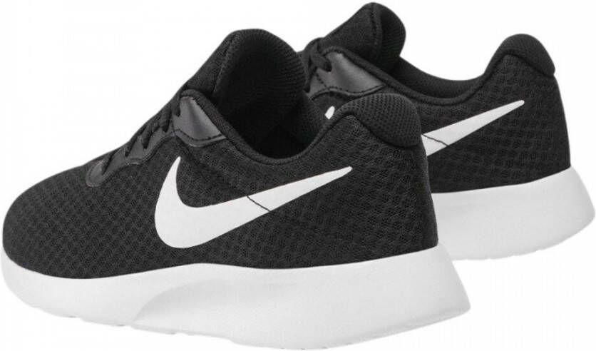 Nike Tanjun Sneakers Zwart Heren