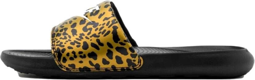 Nike Victori One Slippers met print voor dames Bruin