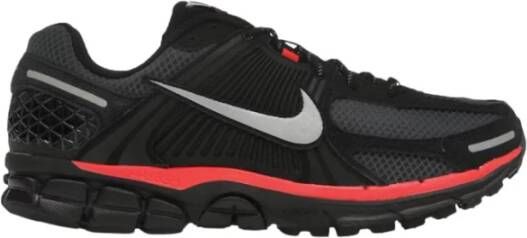 Nike Sneakers Zoom Vomero 5 Black Metallic University Red