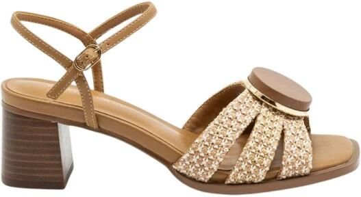 Noa Harmon Carmen Sandal