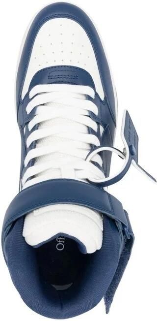 Off White Mid Top Sneakers met Velcro Sluiting Blue
