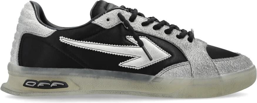 Off White EOP Sneakers met Slijtage