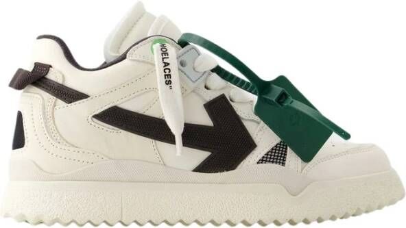 Off White Witte Sneakers met Zwarte Pijl Details White Dames