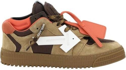 Off White Urban-Chic Veterschoenen met Iconisch Pijllogo