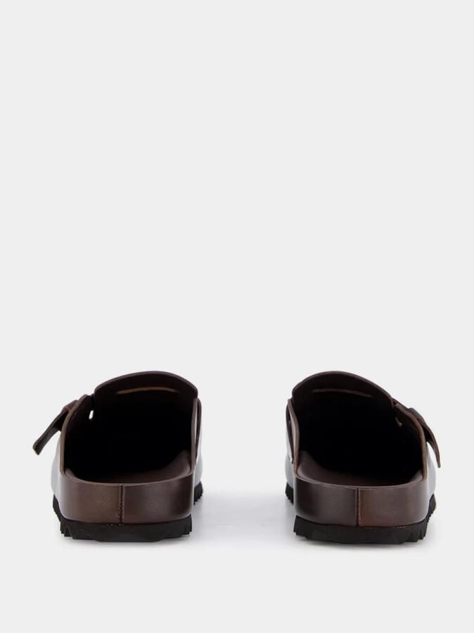 Officine Creative Donkerbruine leren slippers