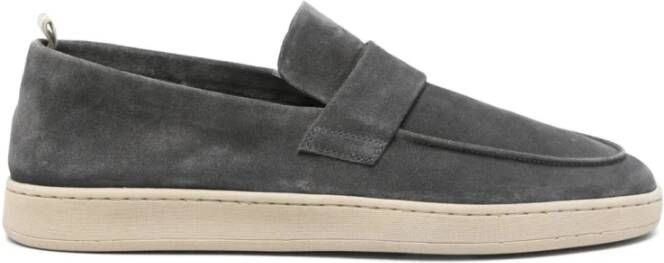 Officine Creative Suède loafers met rubberen zool
