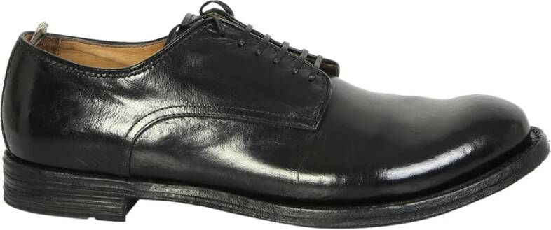 Officine Creative Zwarte leren veterschoenen