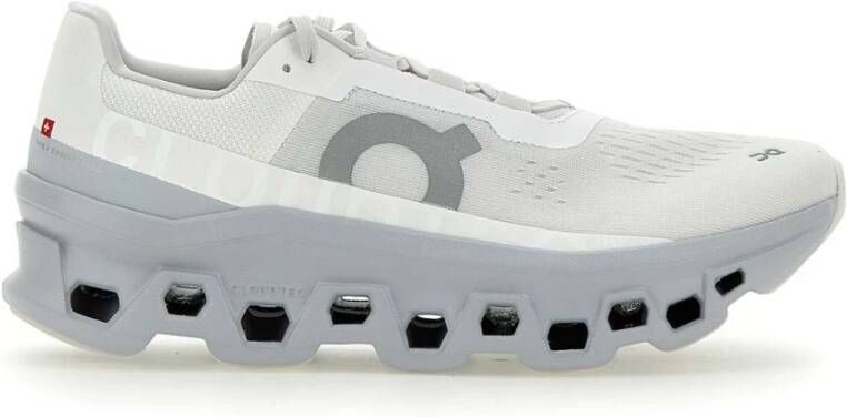 On Running Witte Sneakers met Maximale Demping en Energie Terugkeer