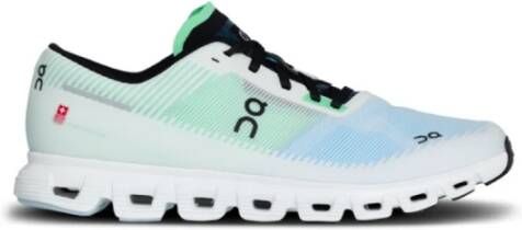 On Running Witte Sneakers met Helion™ Superfoam