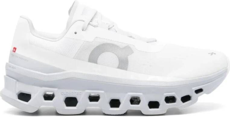 On Running Witte Sneakers met Maximale Demping en Energie Terugkeer
