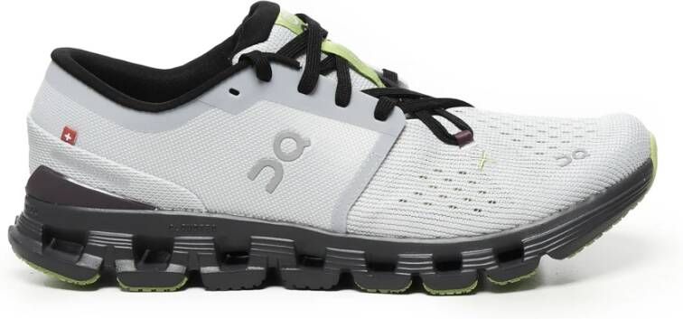 On Running Mesh Sneakers met Star Lacing