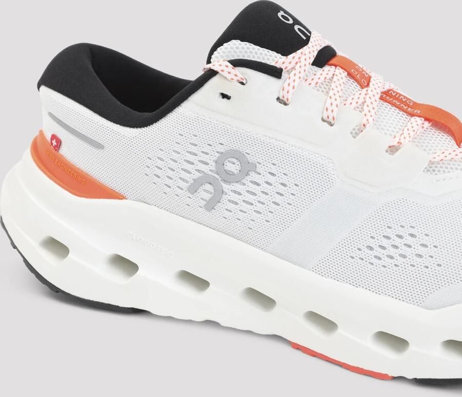 On Sneakers laag 'Cloudrunner 3' ivoor oranje - Foto 2