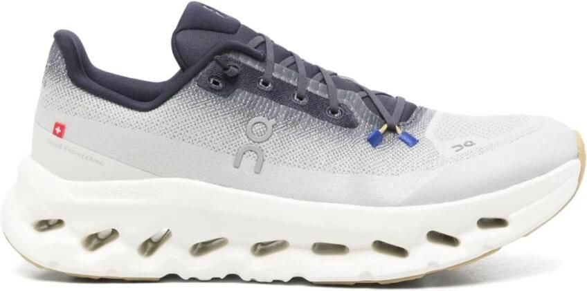 On Running Platte Schoenen met Elastische Veters