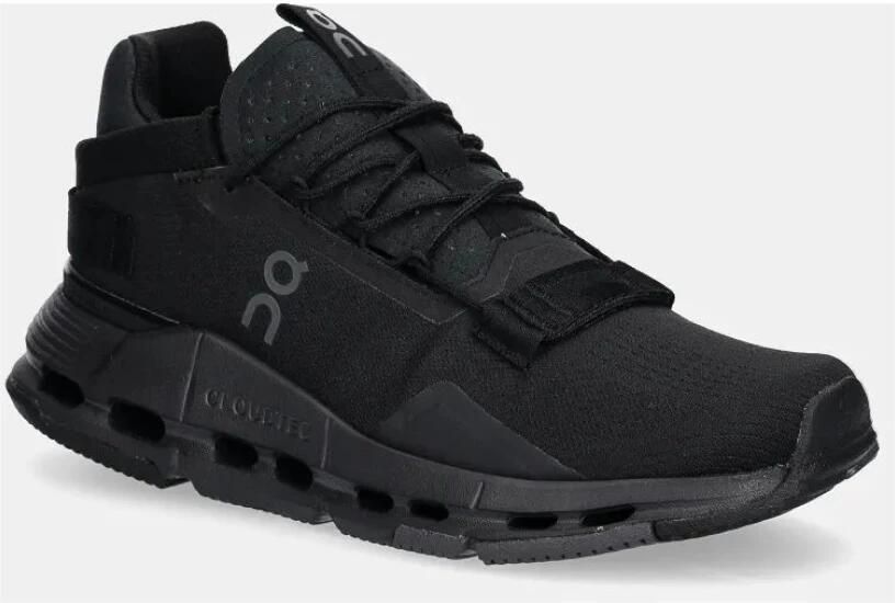 On Low-Top Sneakers 'Cloudnova 2' Sneakers in zwart