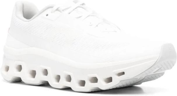 On Running Witte Veterschoenen met 4cm Hak