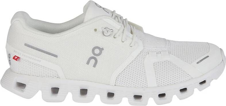 ON Running Ongeverfd Wit Cloud 5 Sneakers White Dames