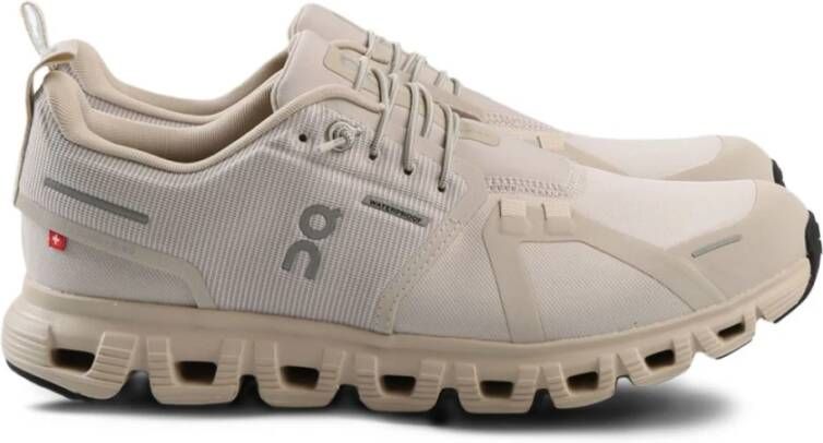 On Running Witte Sneakers met Beige Details