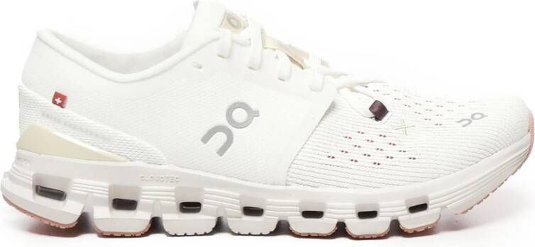 On Running Witte Veterschoenen met Logodetails