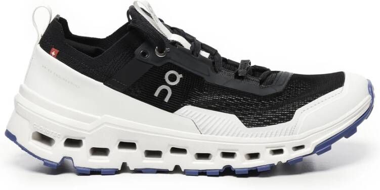 On Running Zwarte Sneakers met Sock-Knit Bovenwerk