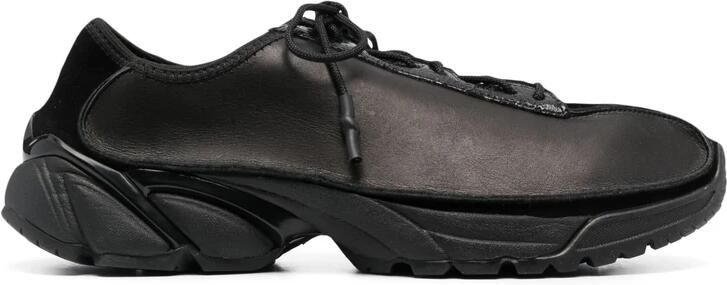 Our Legacy Sneakers van graanleer met trackzool