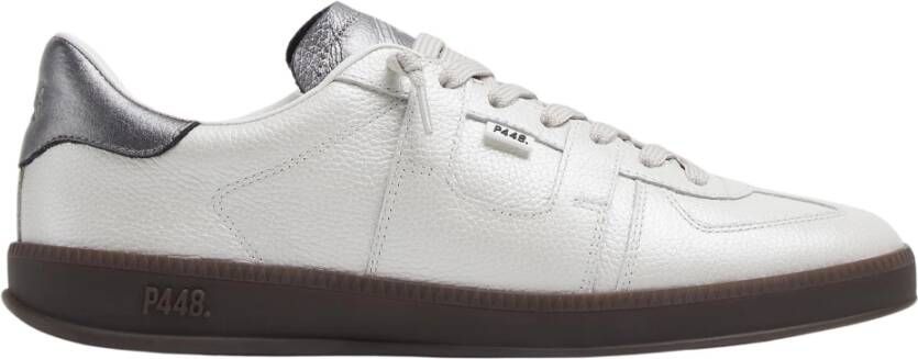 P448 Parelwitte Metalen Sneakers