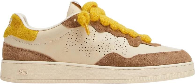 P448 Sneakers van crèmekleurig nubuckleer