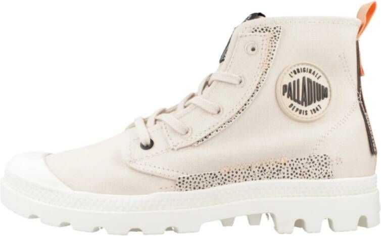 Palladium Stijlvolle Veterschoenen met Onderlaag