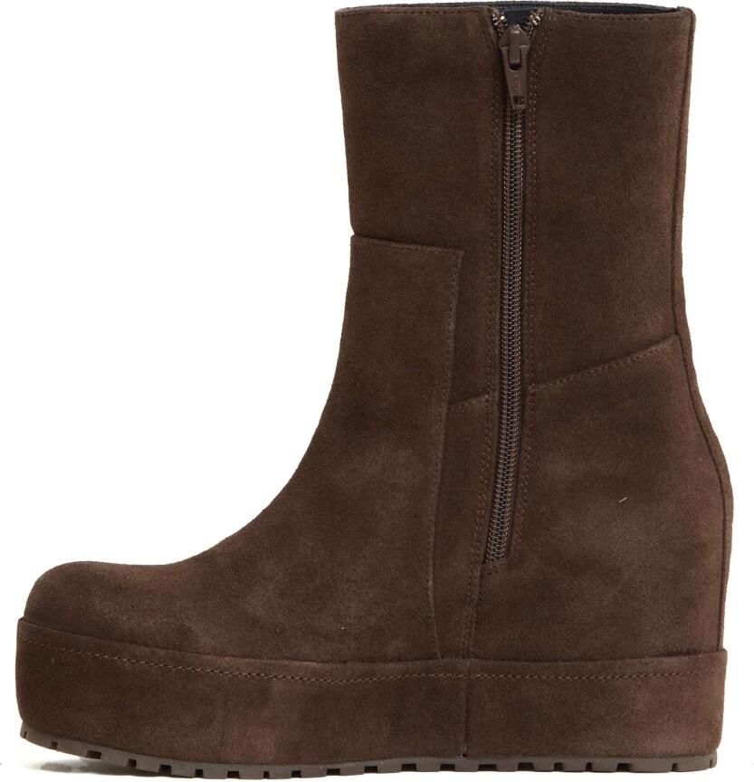 Paloma Barceló Disa Enkellaars