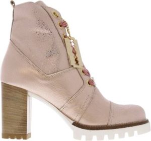Paris Punk 747 04 Roze Dames