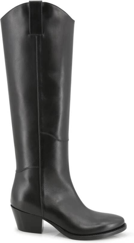 P.a.r.o.s.h. Zwarte platte schoenen Elegante stijl